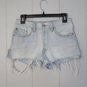 Levi's - 501 Light Wash Jean Shorts Size 26